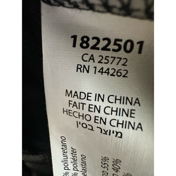 Black Tape Faux Leather high waist Black shorts Size Small - Picture 6 of 8